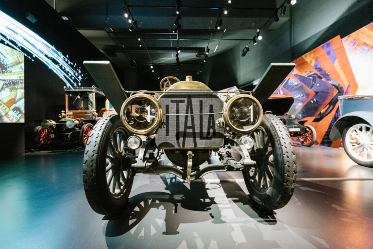 Dalla carrozza all’automobile del futuro