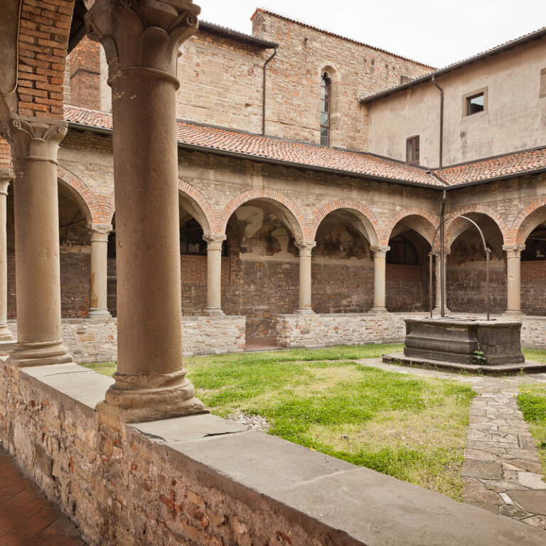 Convento di San Francesco e Museo della Fotografia Sestini